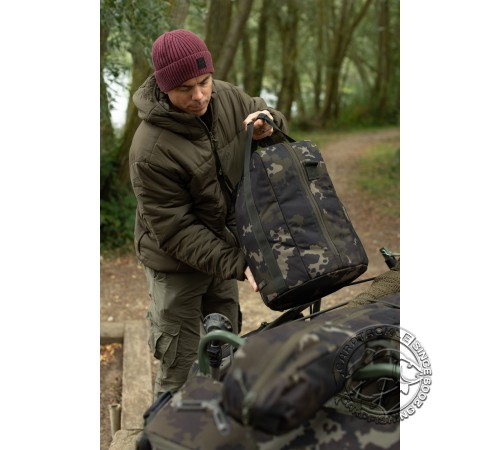 Сумка для гриля KORDA Compac Cobb Dark Kamo