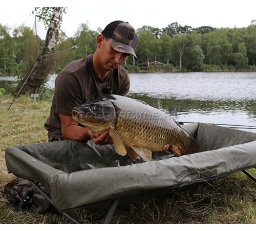 Мат для бережного обращения с рыбой Fox Carpmaster Cradle